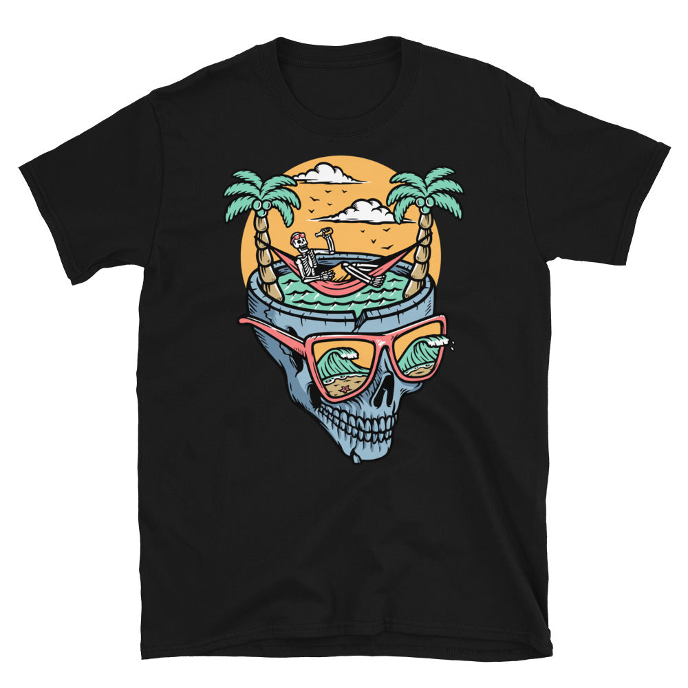 Skull relaxing on the beach Fit Unisex Softstyle T-Shirt