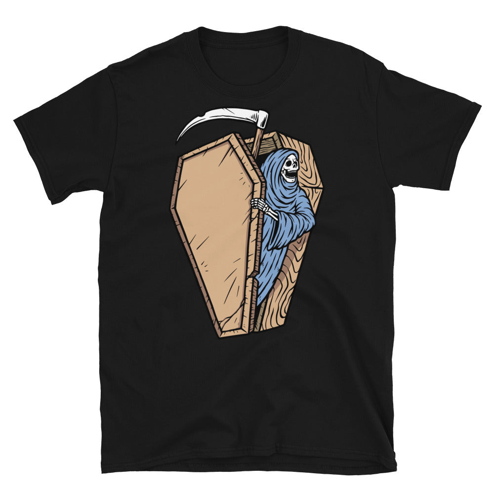 Grim Reaper out of the Coffin - Fit Unisex Softstyle T-Shirt