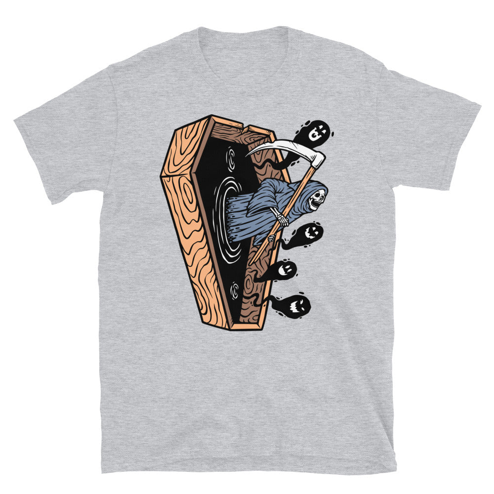 Grim reaper came out of the Coffin - Fit Unisex Softstyle T-Shirt