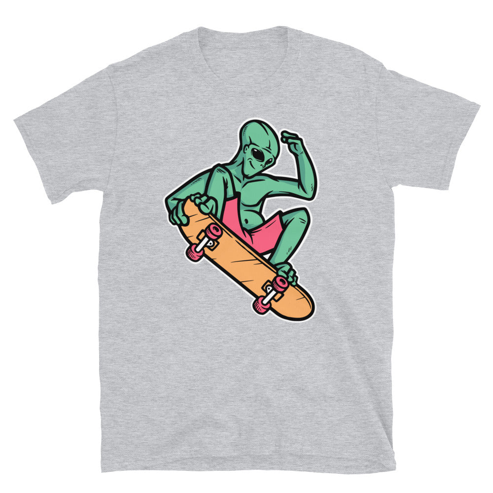 Alien Skateboarding - Fit Unisex Softstyle T-Shirt