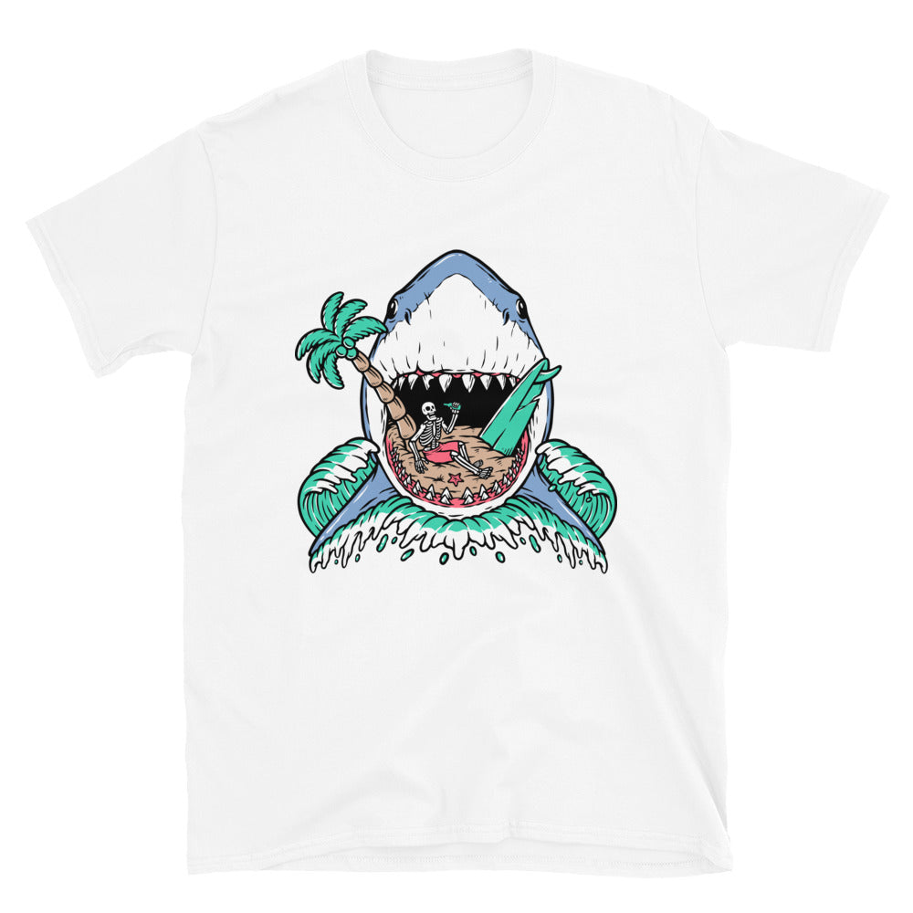 Shark attack on the beach Fit Unisex Softstyle T-Shirt