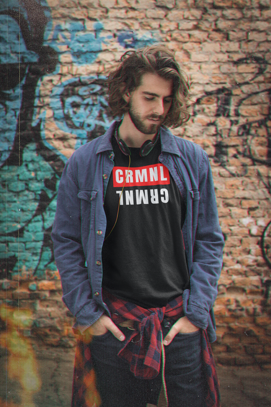 Camiseta ajustada con la marca Criminal 'CRMNL